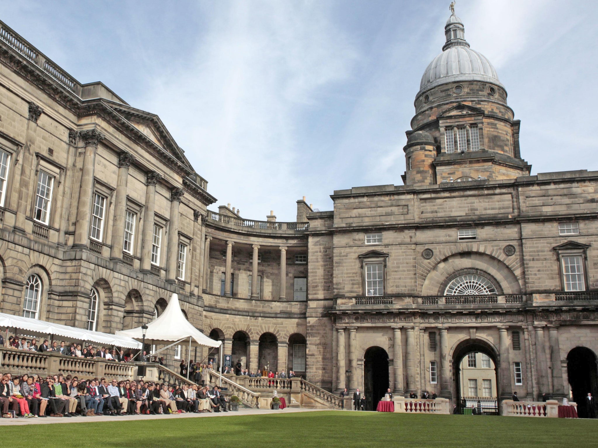 The University of Edinburgh employs 2,712 staff on zero-hours contracts