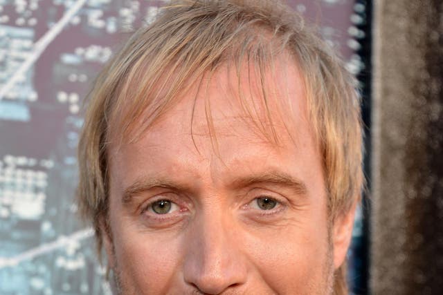 Welsh actor Rhys Ifans is to appear in a one-man show at the National Theatre