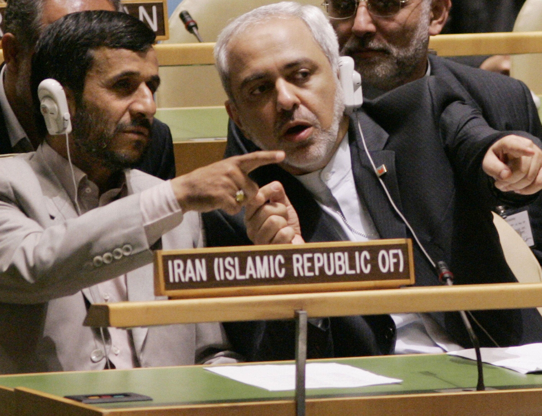 Mohammad Javad Zarif (right) with Mahmoud Ahmadinejad in 2006