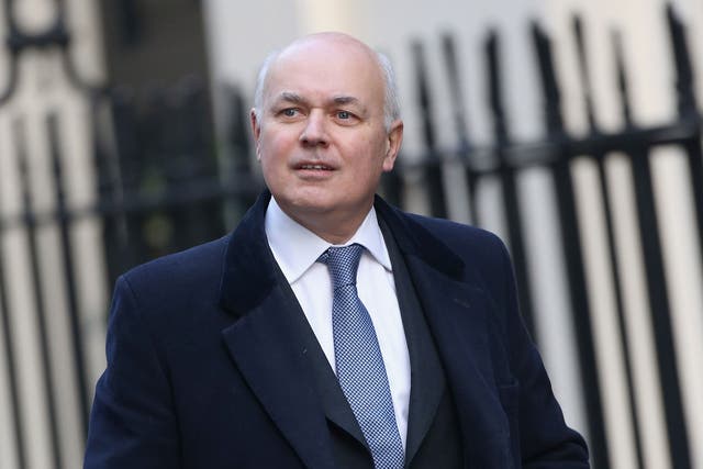 Iain Duncan Smith blamed civil servants for not giving him the full picture of teething problems of universal credit 