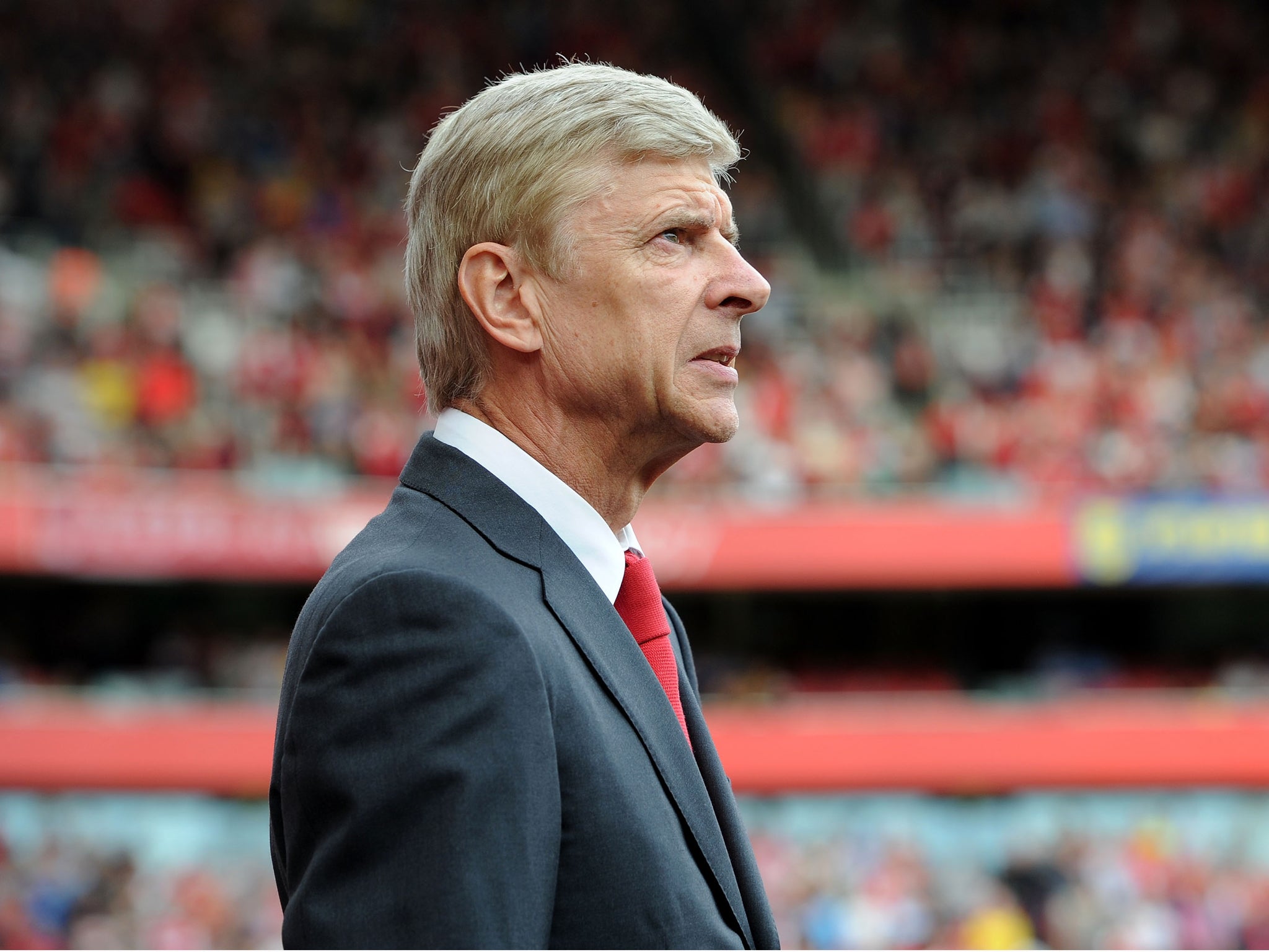 Arsene Wenger has admitted he would like to extend his contract with Arsenal