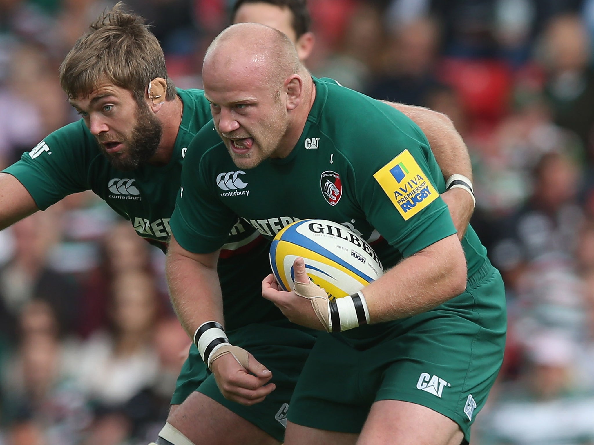 Dan Cole (R), alongside Leicester Tigers and England team-mate Geoff Parling (L), has been cleared of biting in the Aviva Premiership match against Worcester Warriors