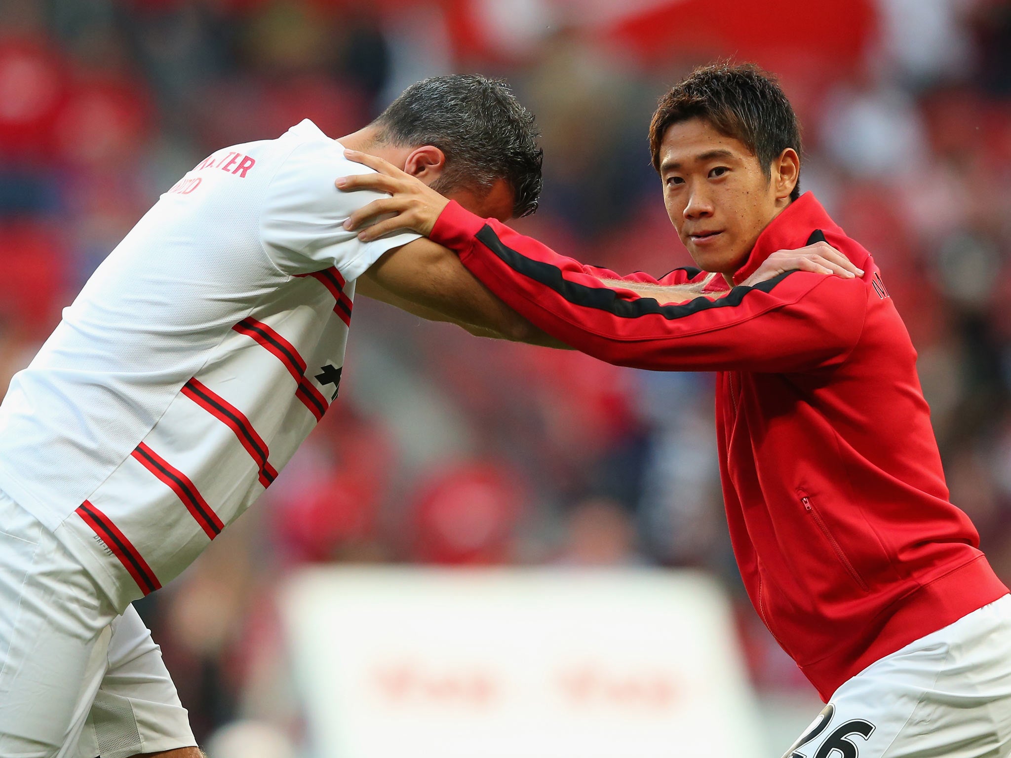 Shinji Kagawa with Robin van Persie