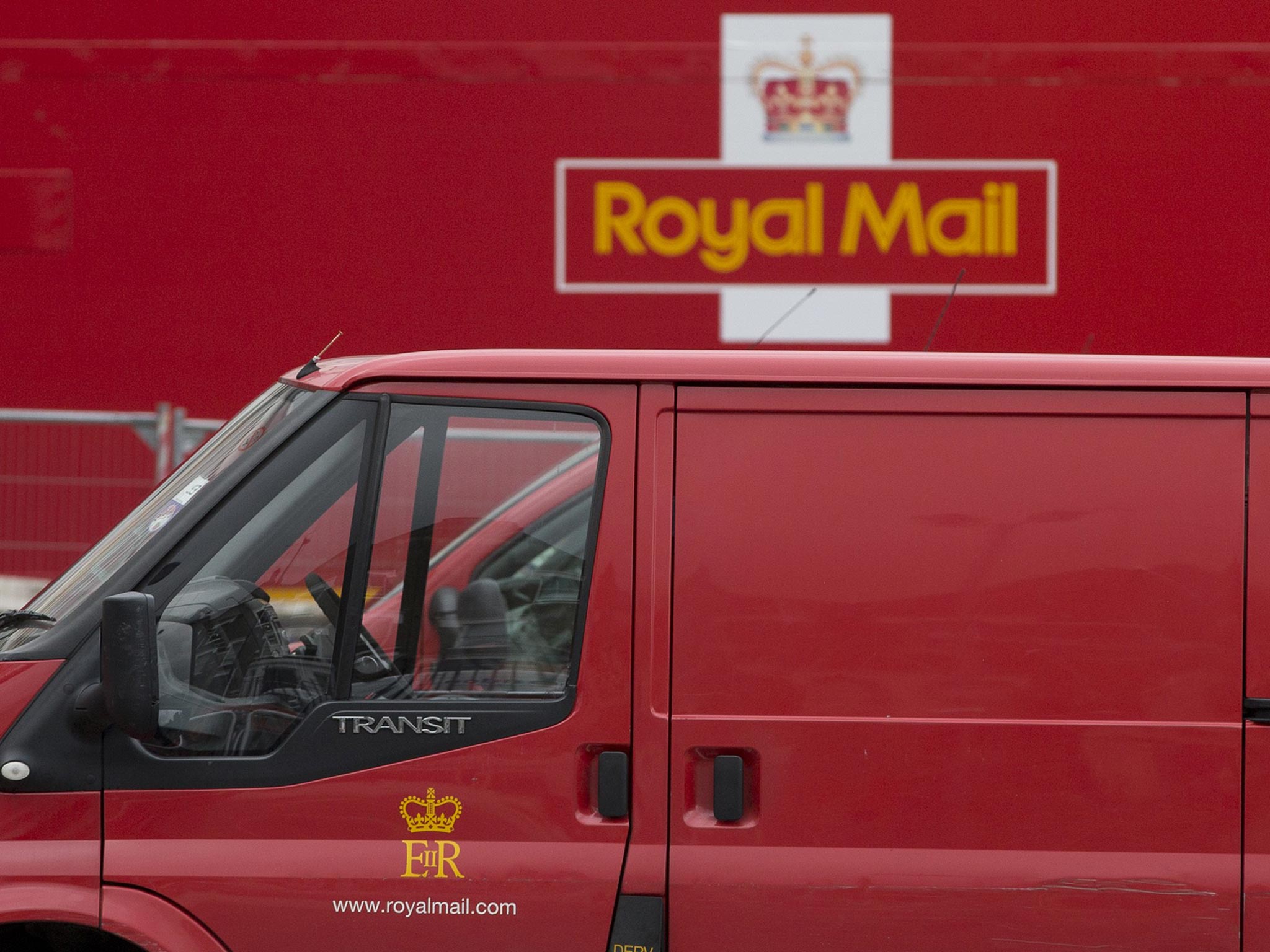 Royal Mail will be valued at up to £3.3 billion when its controversial privatisation takes place next month
