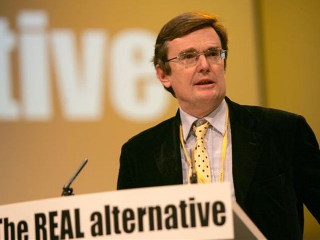 Lord Oakeshott urged Lib Dems to leave the Coalition before 2015