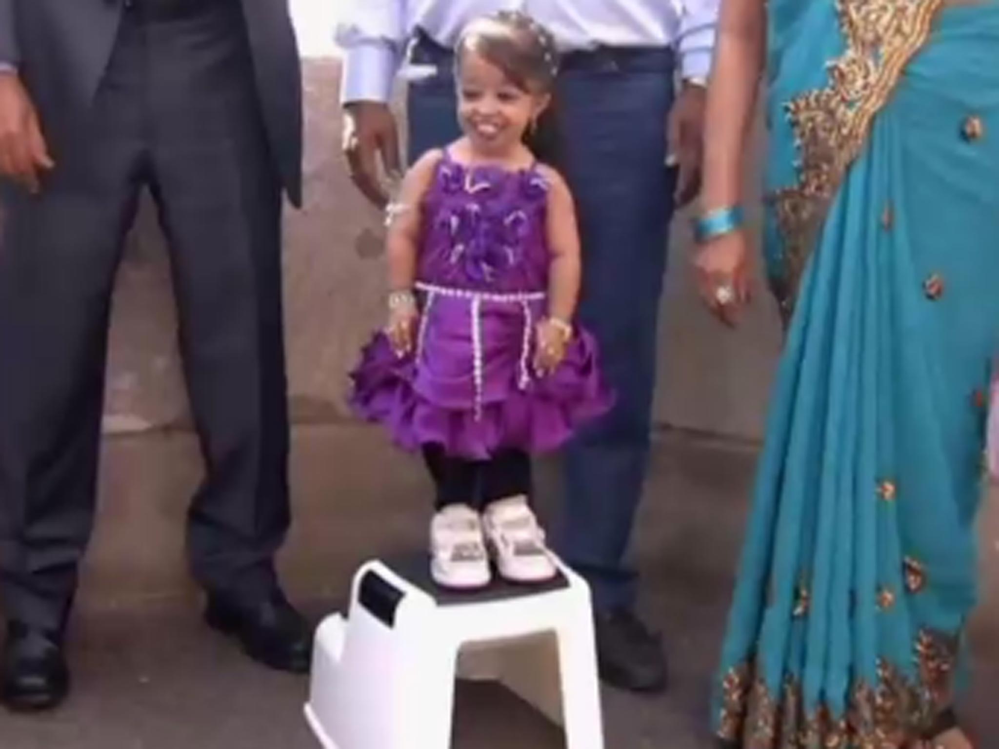 Video: Guinness World Records - The smallest woman in the world, The  Independent