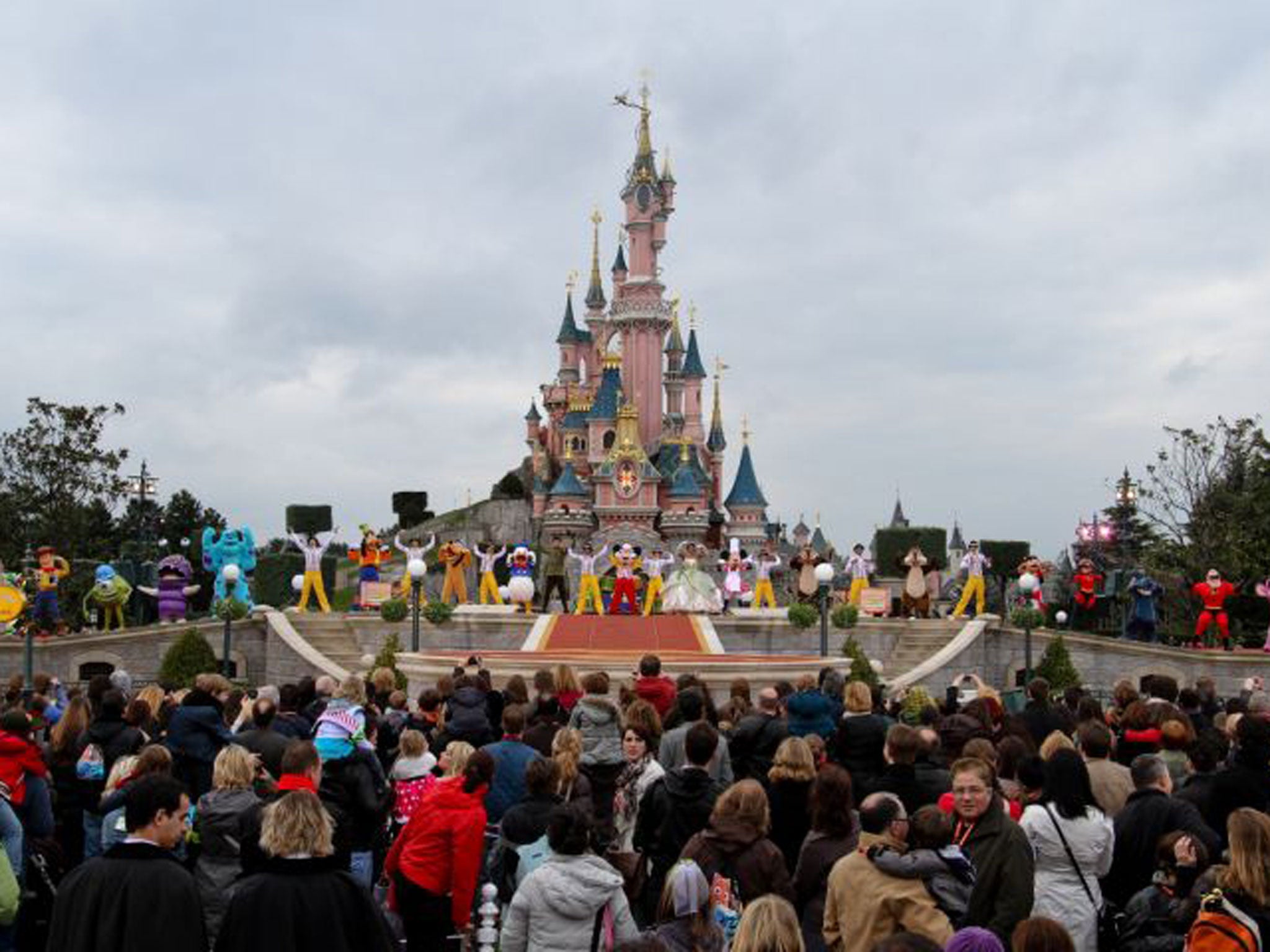 Sleeping Beauty castle at Disneyland Paris