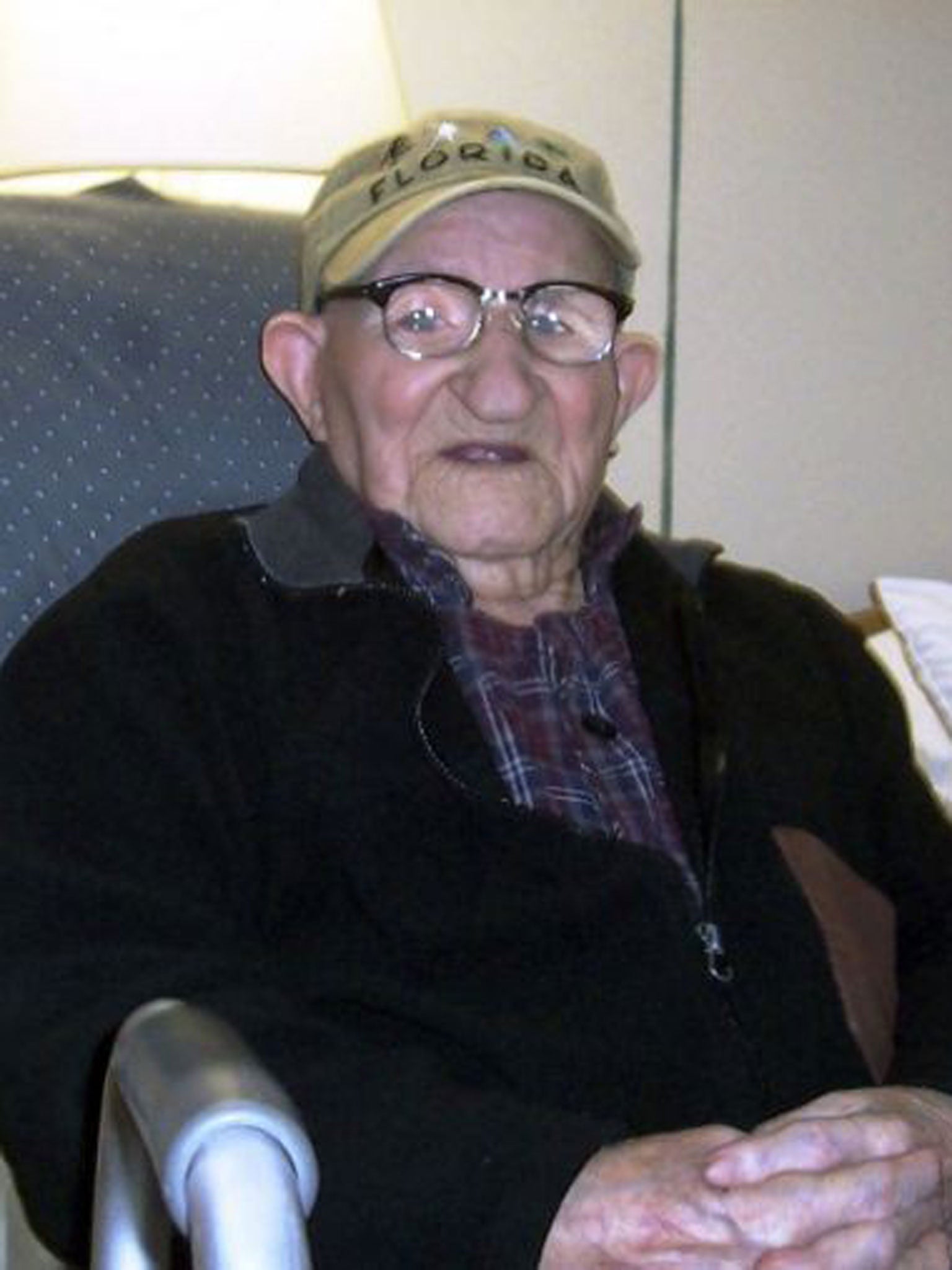 The world's oldest man, Salustiano Sanchez-Blazquez, has died aged 112