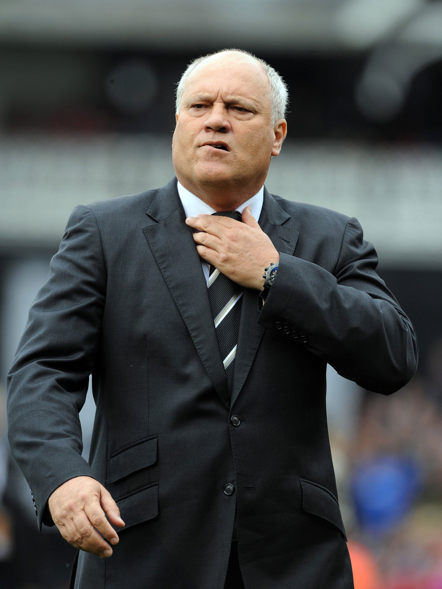 Fulham were booed off after conceding an injury-time equaliser to West Bromwich Albion, with Martin Jol subjected to chants of 'Jol out'