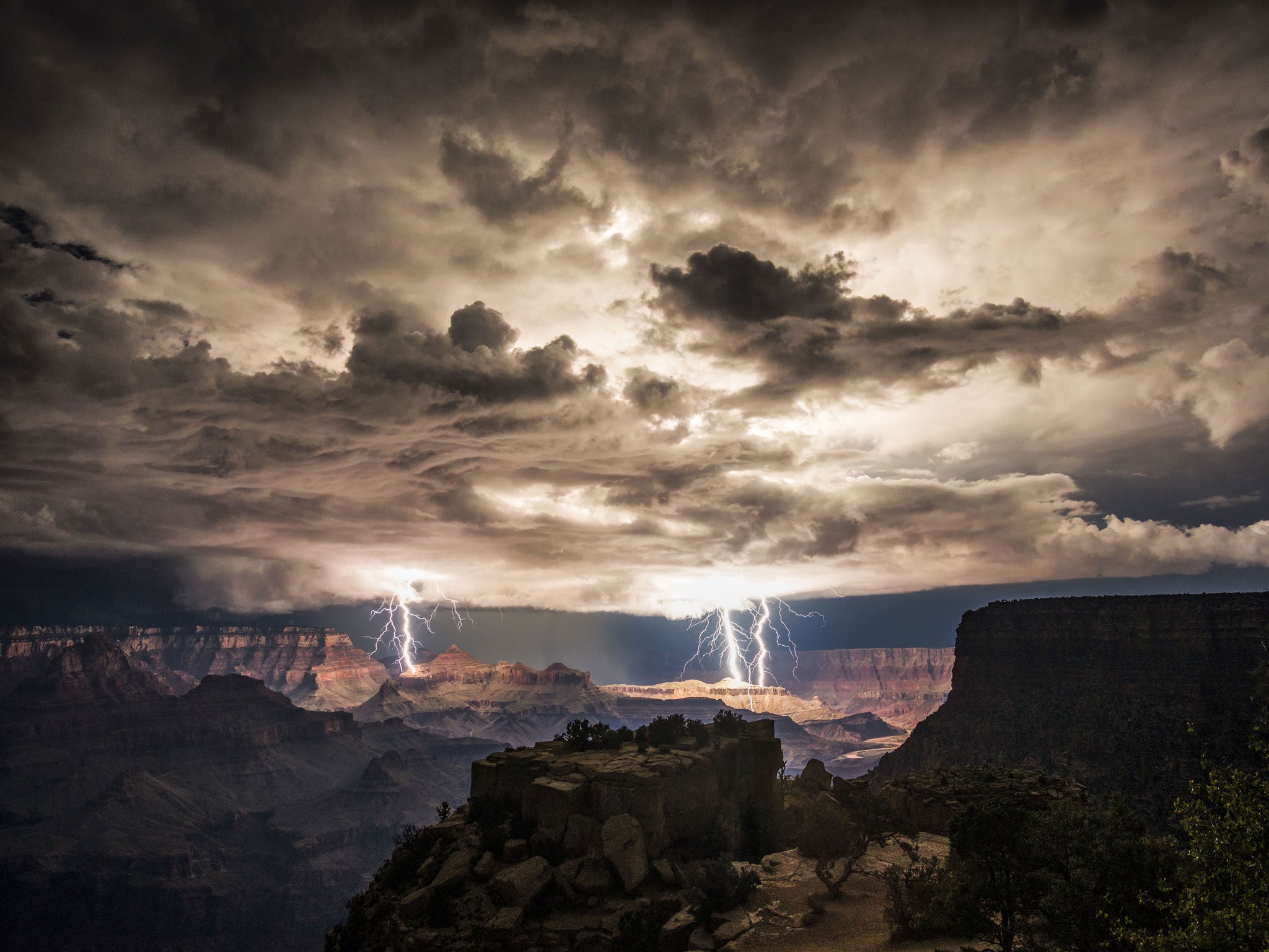 Lightning strikes in two different places in the Grand Canyon