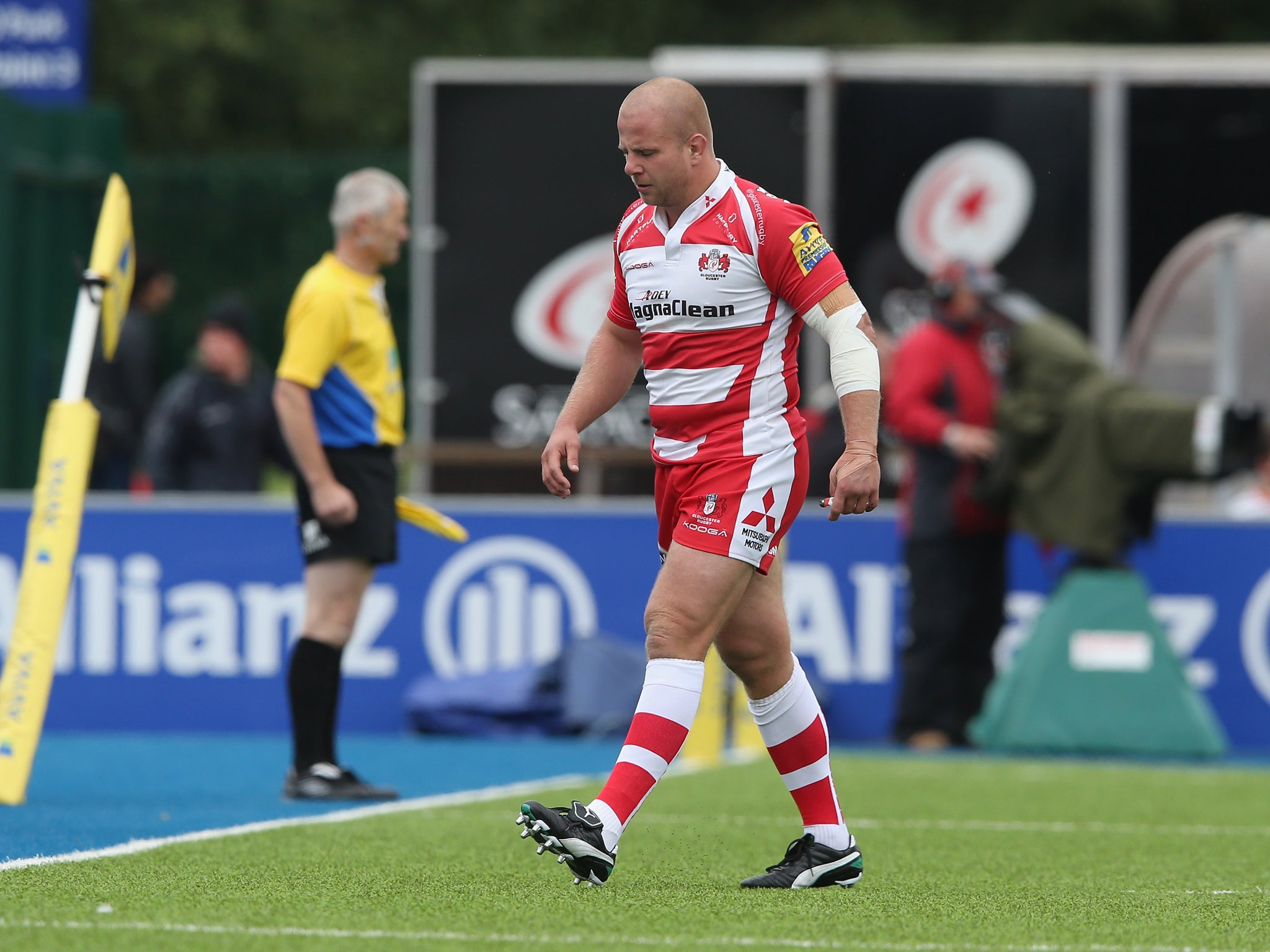 Nick Wood was sent off after just eight minutes when Gloucester faced Saracens