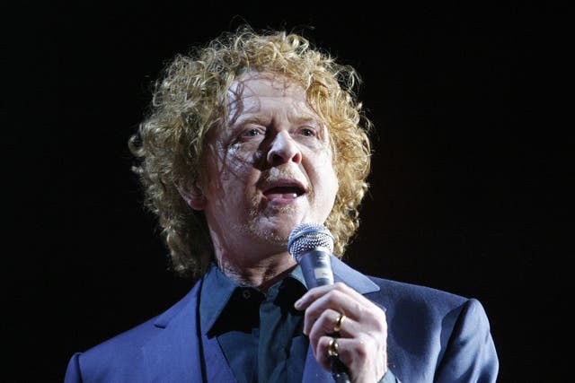 Songs by Mick Hucknall's Simply Red keep people on the phone