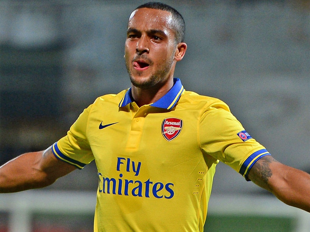 Theo Walcott is aiming for a start against Cardiff on Saturday 