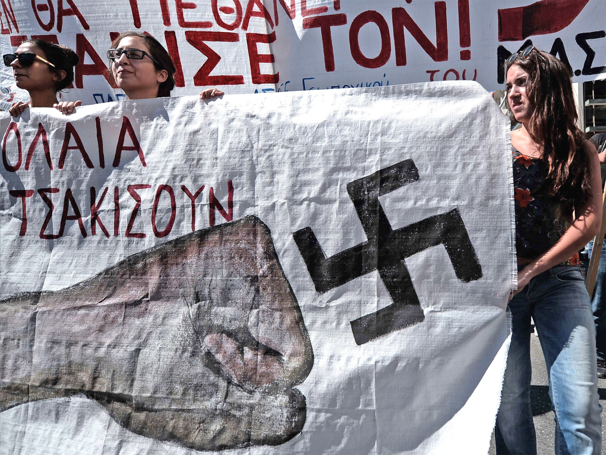 Students protest against Golden Dawn in Athens