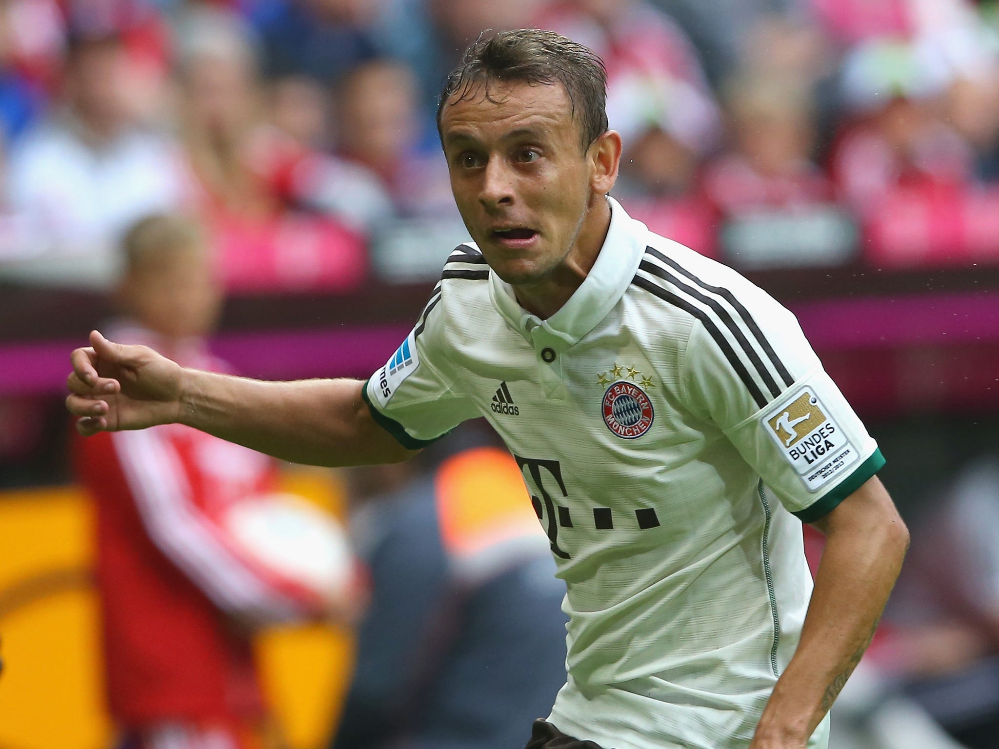 Rafinha in action for Bayern