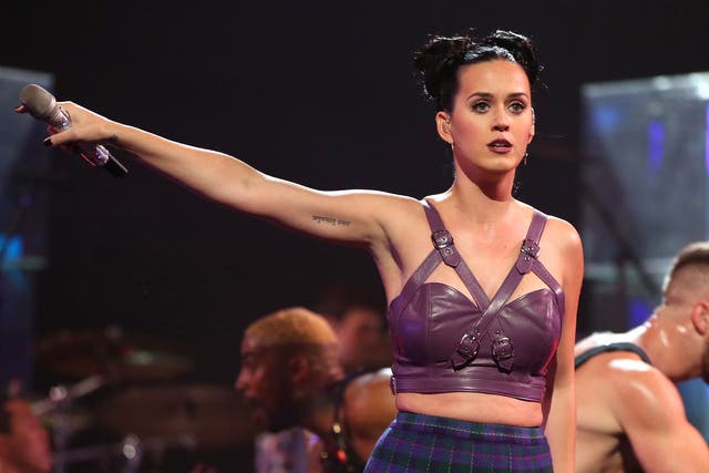 Katy Perry singing at the iTunes festival