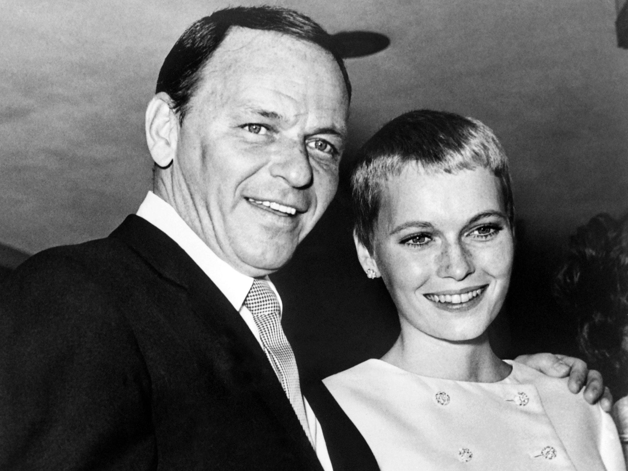 Frank Sinatra and Mia Farrow in 1966 (Getty/AFP)