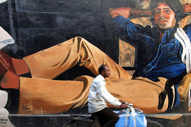 Wide screen: a Bollywood mural in Mumbai 