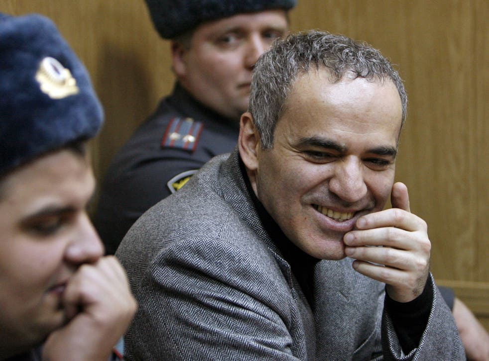 Russia ordered to compensate chess grandmaster (and Putin critic) Garry Kasparov over protest arrest | The Independent | The Independent