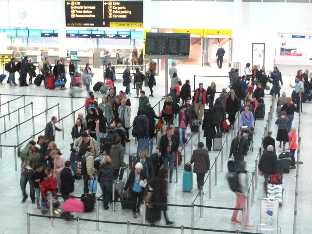 EasyJet passengers overflow at Gatwick South Terminal