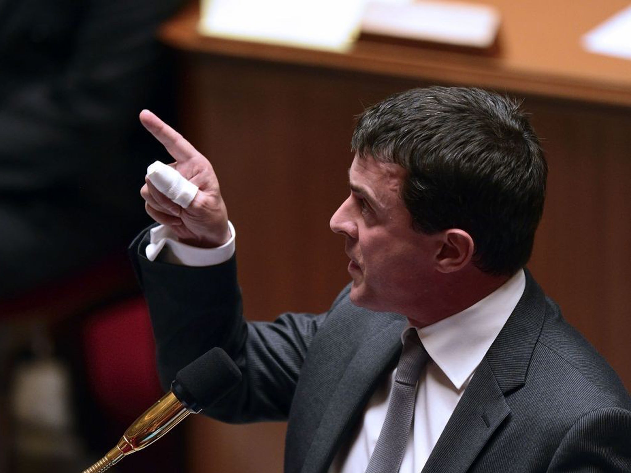 Angry recriminations against the hard-line interior minister Manuel Valls after 15-year-old Roma schoolgirl deported