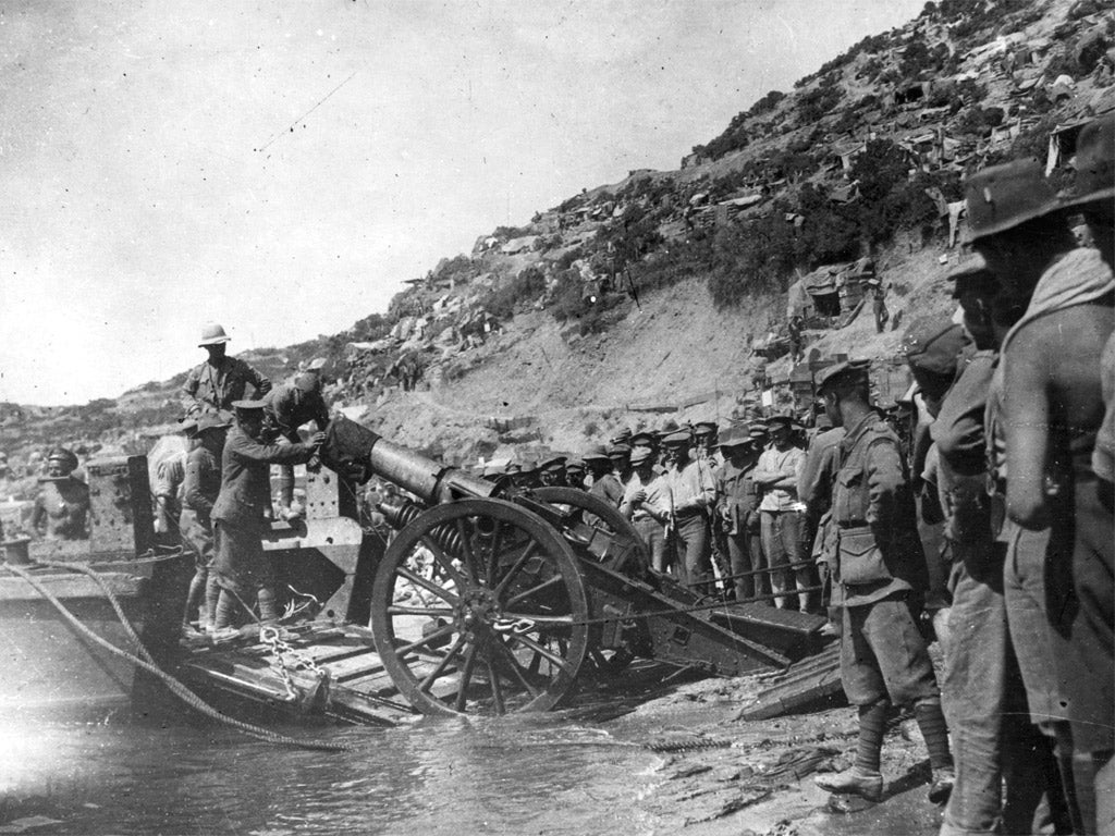 Troops landing at Anzac Cove in the Dardanelles during the Gallipoli campaign of the First World War