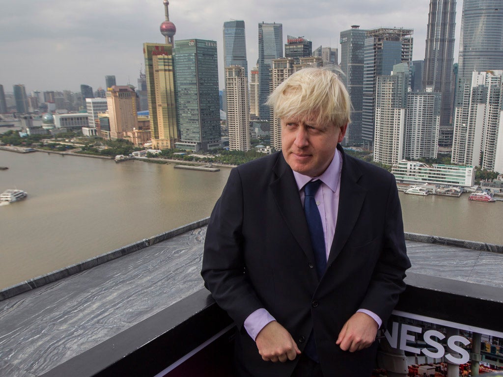 London Mayor Boris Johnson faces the Shanghai media as he arrives in Shanghai on day four of his trade mission to China at Hotel Indigo Shanghai on the Bund on October 16, 2013 in Shanghai, China. (Photo by ChinaFotoPress/ChinaFotoPress via Getty Images)