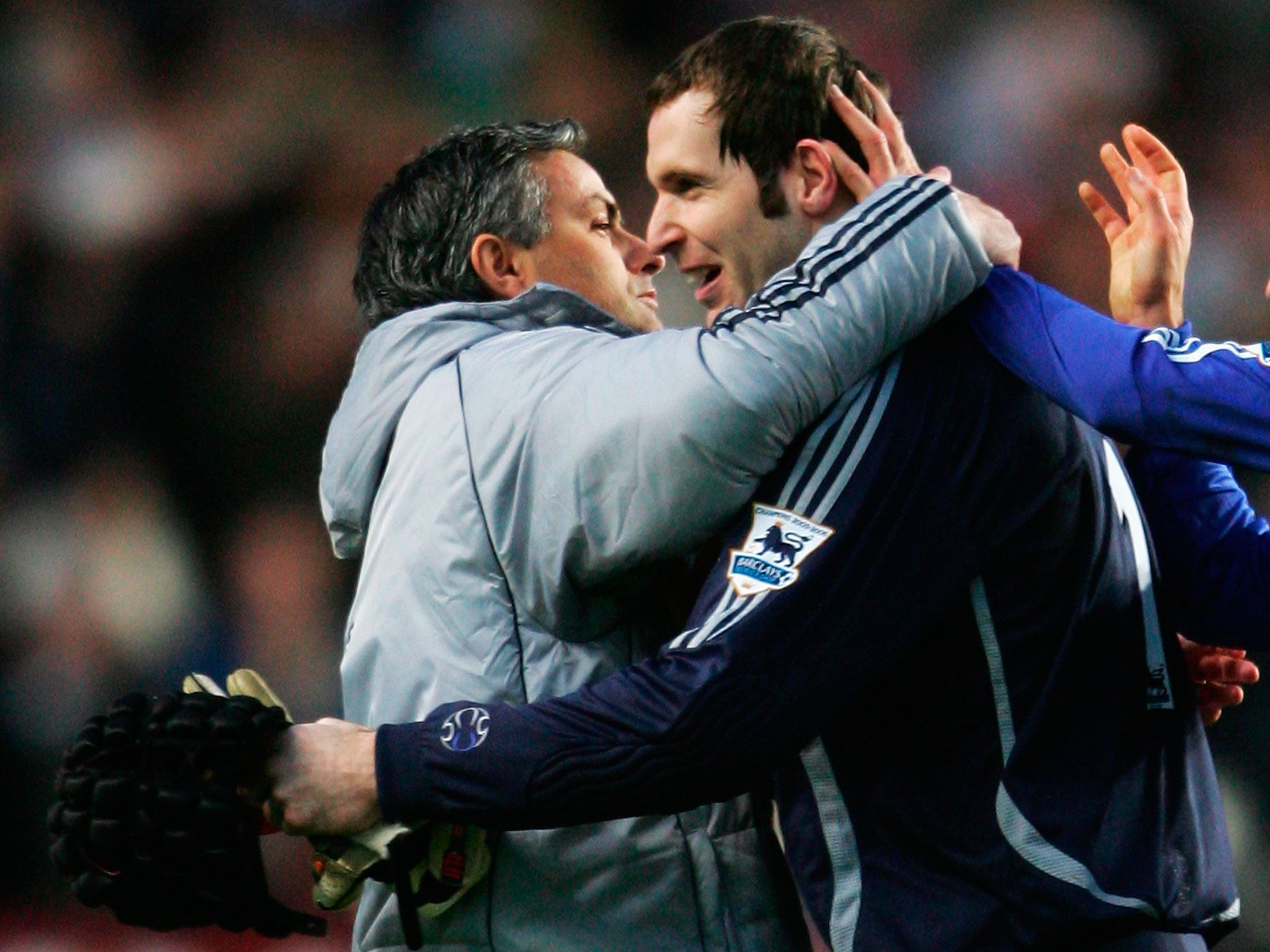 Jose Mourinho celebrates with Chelsea goalkeeper Petr Cech