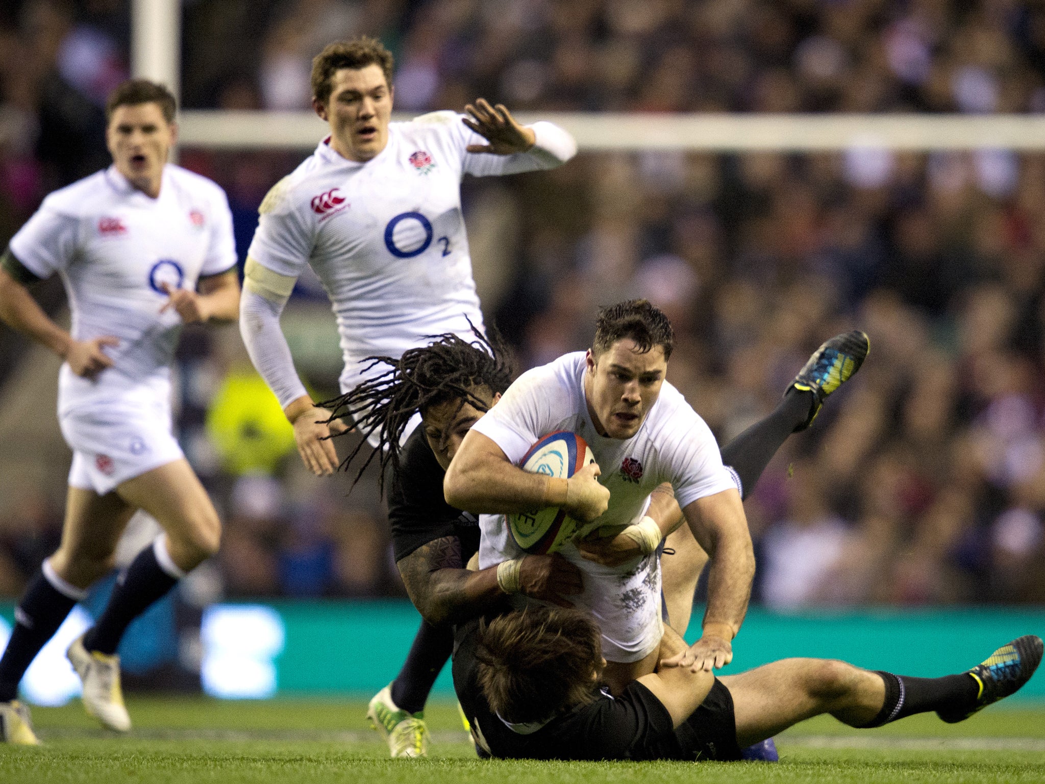 Brad Barritt in action for England against New Zealand at Twickenham in 2012
