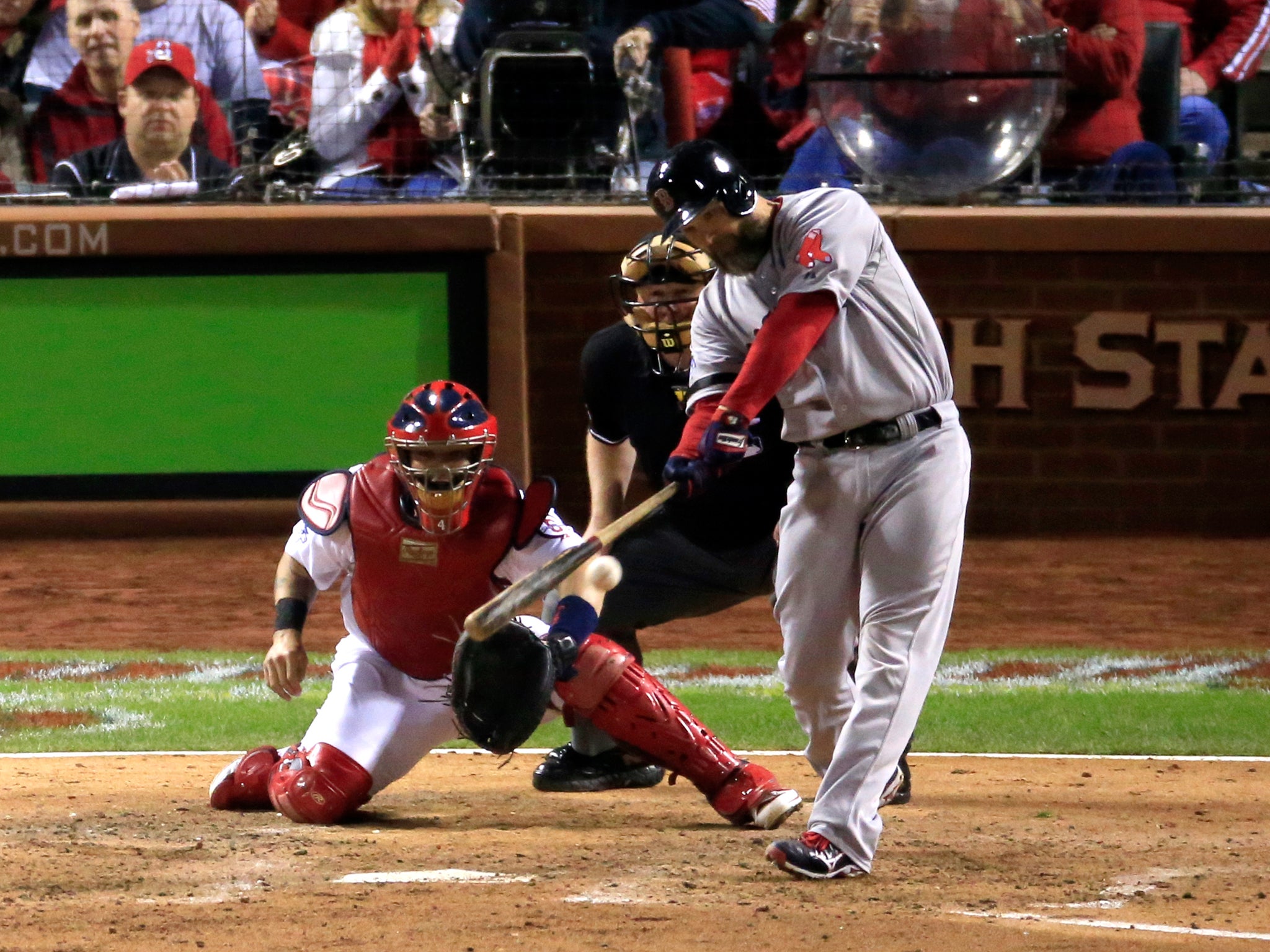 Boston Red Sox took a 3-2 lead in baseball's World Series
