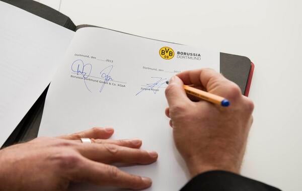 Klopp signs his new contract