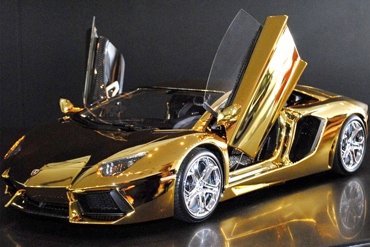 Video: Golden and gem-covered Lamborghini is the world's most expensive ...