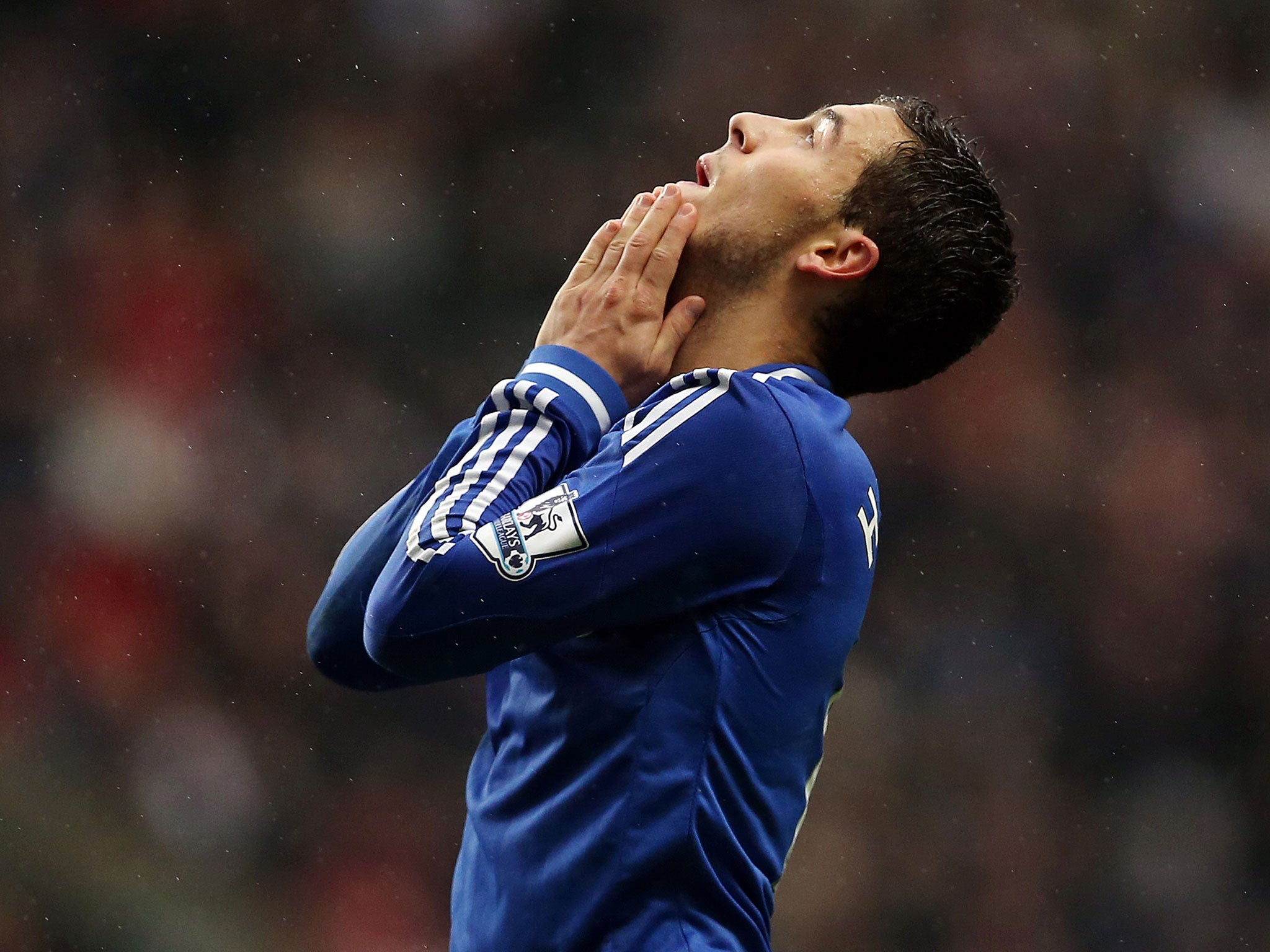 Chelsea midfielder Eden Hazard was dropped for the 3-0 Champions League victory over Schalke due to disciplinary reasons