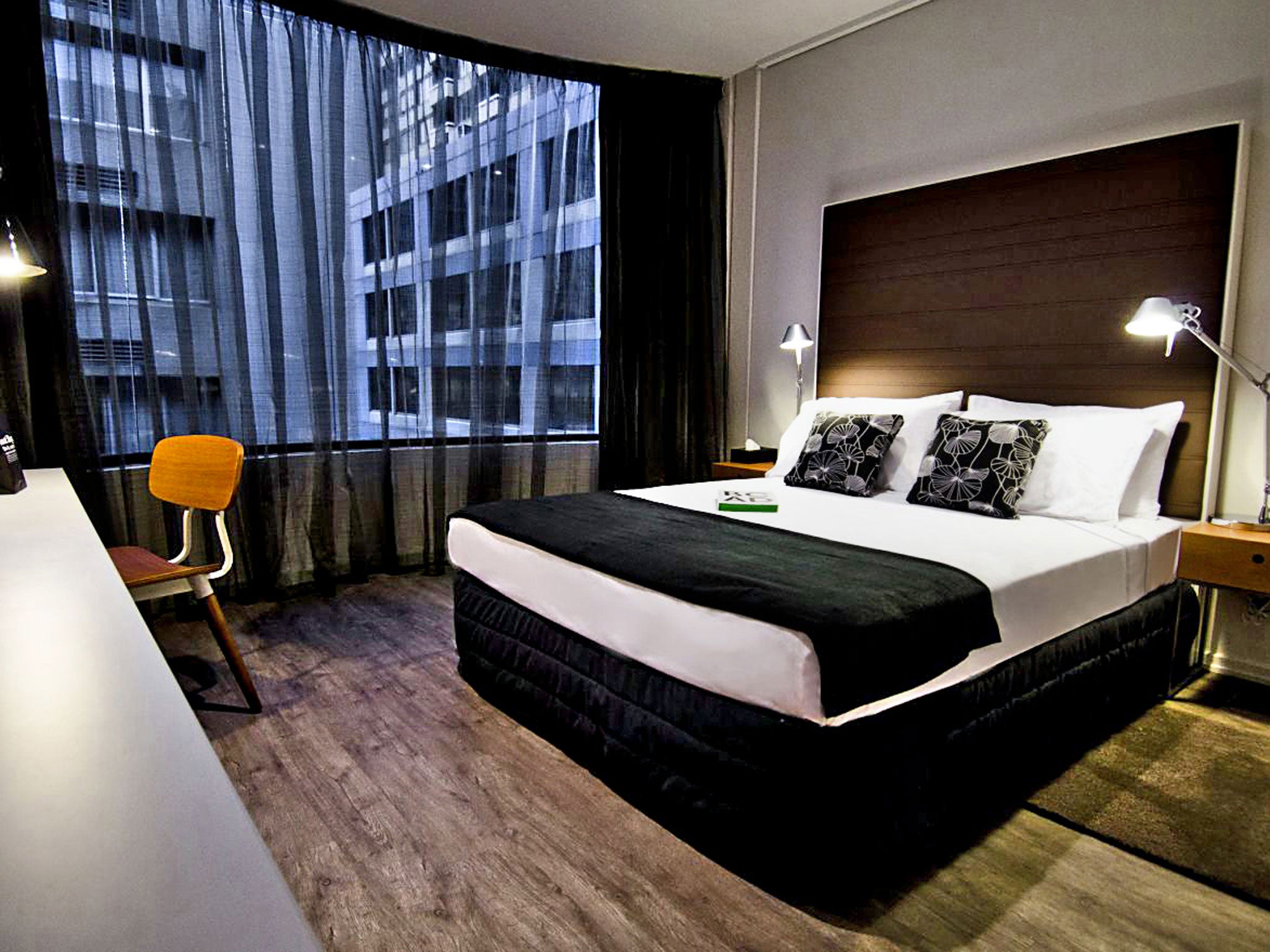 Clean lines: the rooms have a city apartment feel