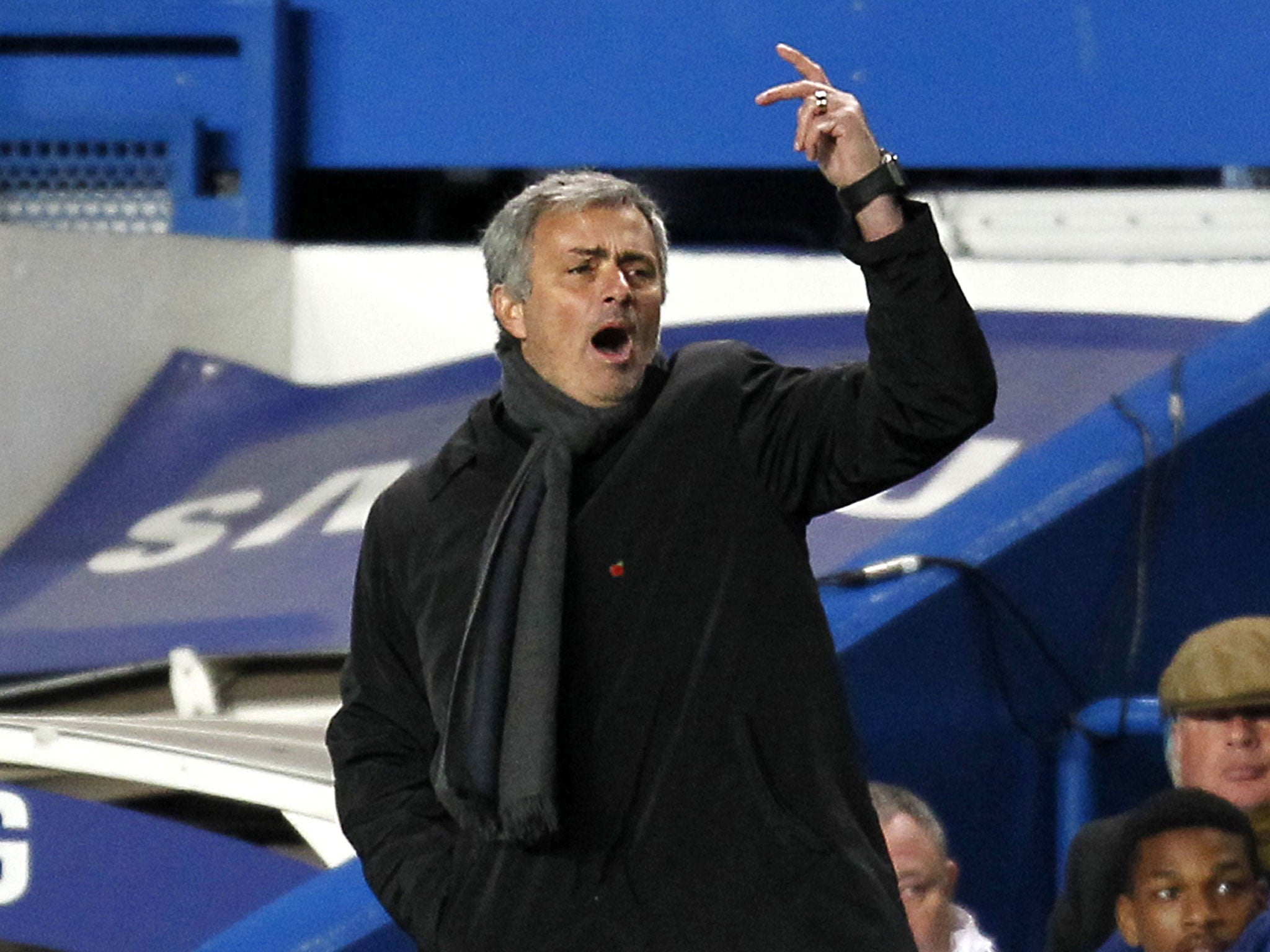 Chelsea manager Jose Mourinho has questioned the atmosphere at Stamford Bridge recently