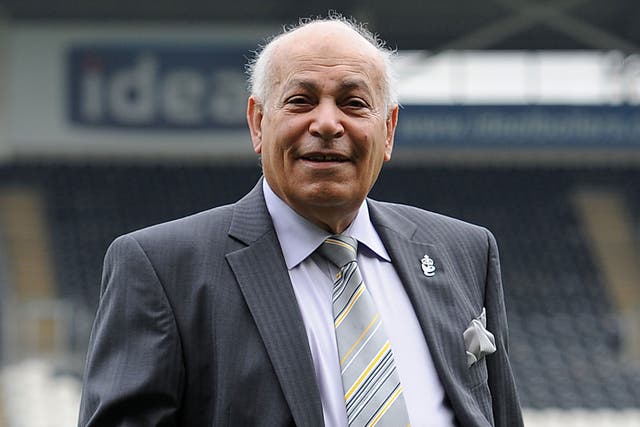 Assem Allam says he will decide on Hull's name, no-one else