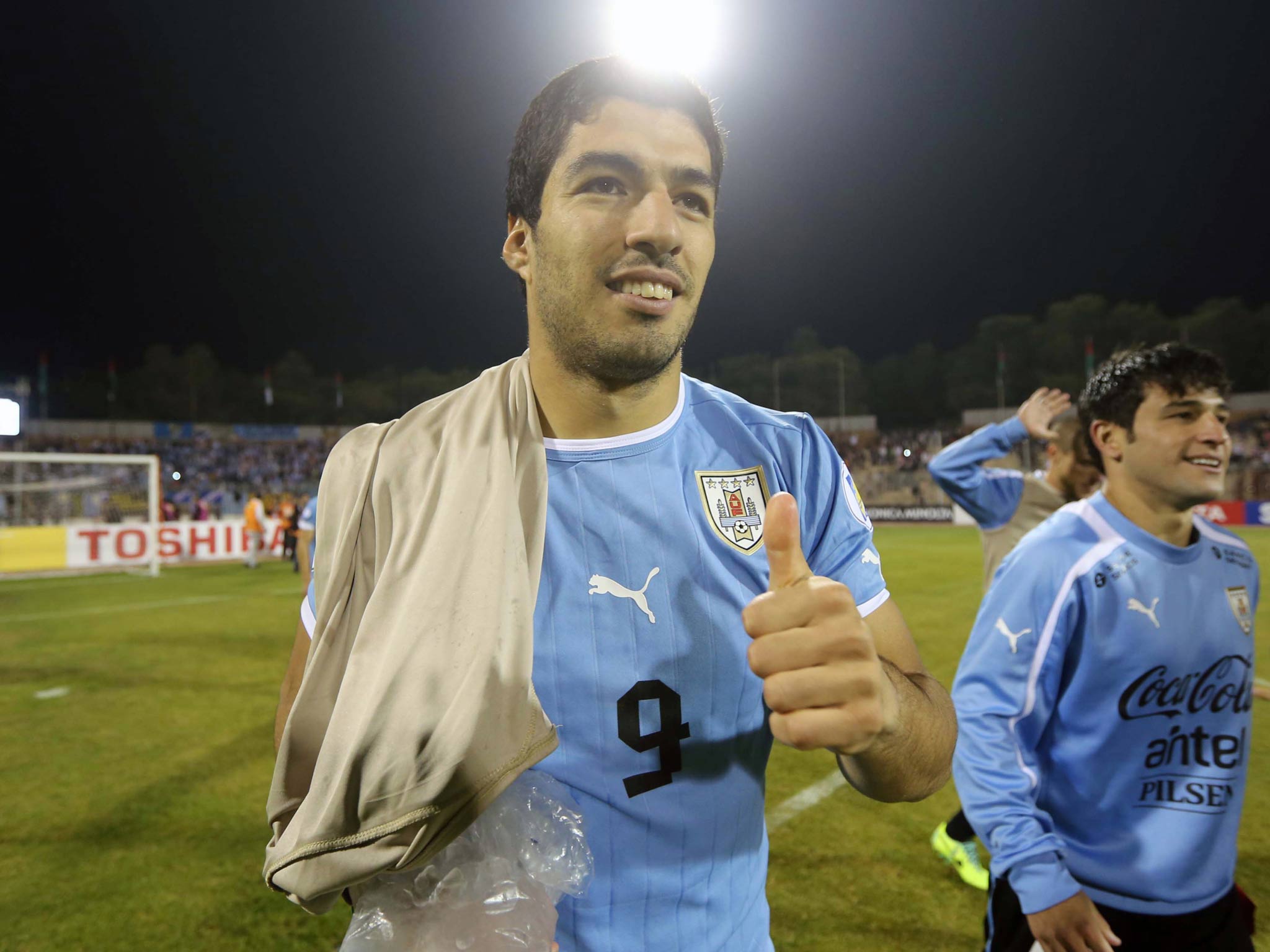 Uruguay's striker Luis Suarez celebrates after Uruguay won the FIFA 2014 World Cup qualifier against Jordan
