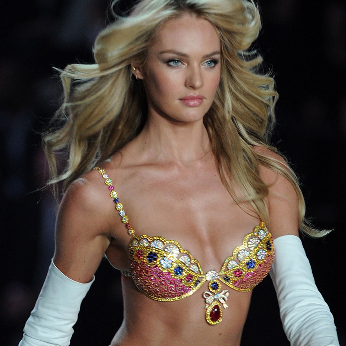 Victoria's Secret Fashion Show: Making a multimillion-dollar bra - Los  Angeles Times