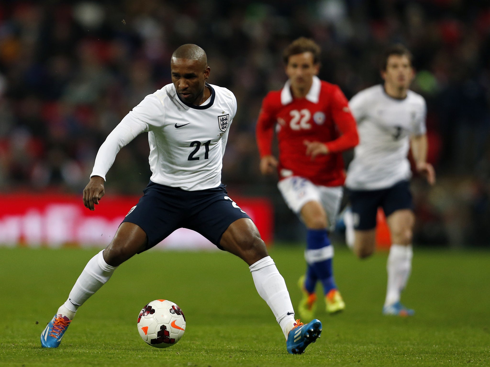 Tottenham striker Jermain Defoe accepts that his World Cup hopes with England are diminishing the longer Andre Villas-Boas keeps him on the bench