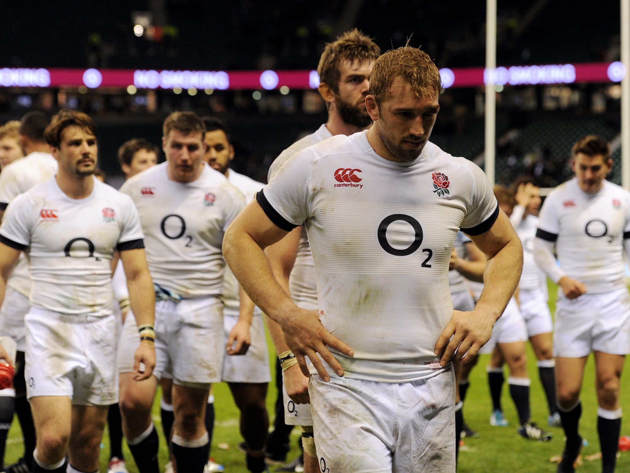 A proud yet dejected Chris Robshaw leas the England side off the pitch