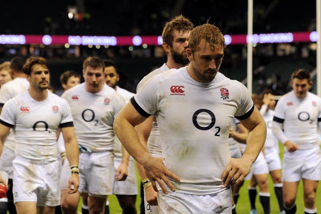 A proud yet dejected Chris Robshaw leas the England side off the pitch