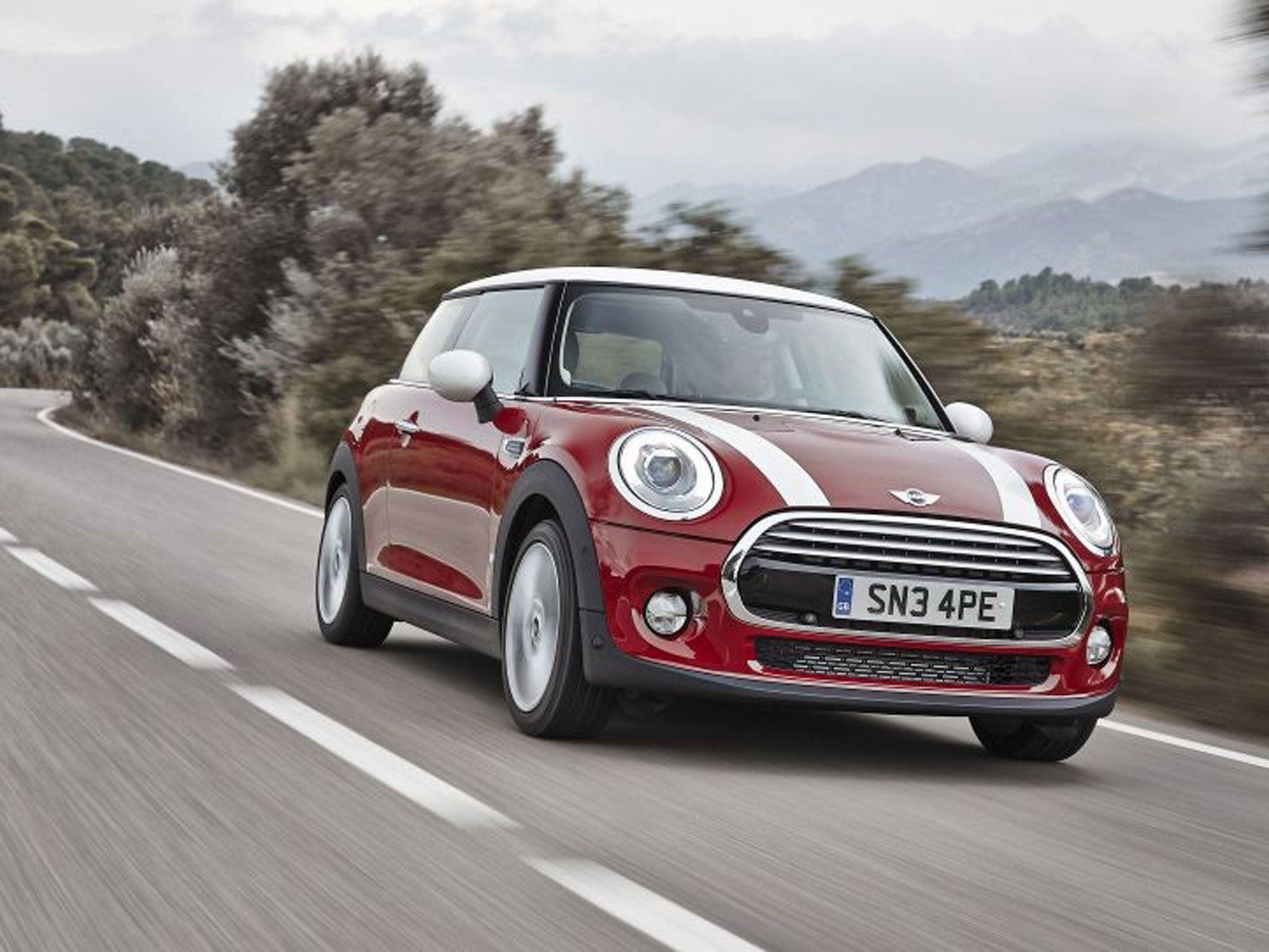 In pictures: BMW launches the new Mini car in Oxford | The Independent