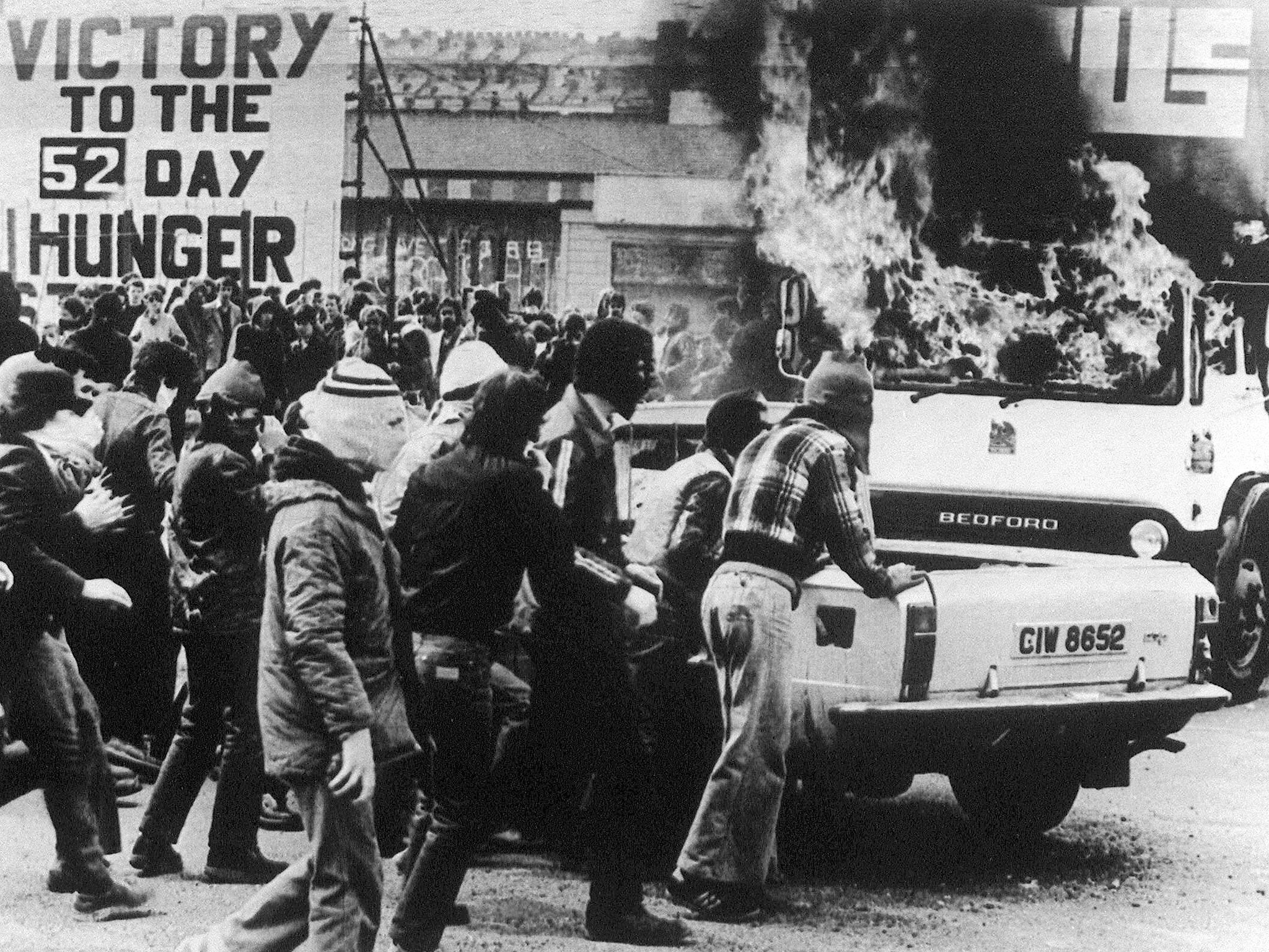 1981: Protesters in balaclavas confront British troops in Belfast