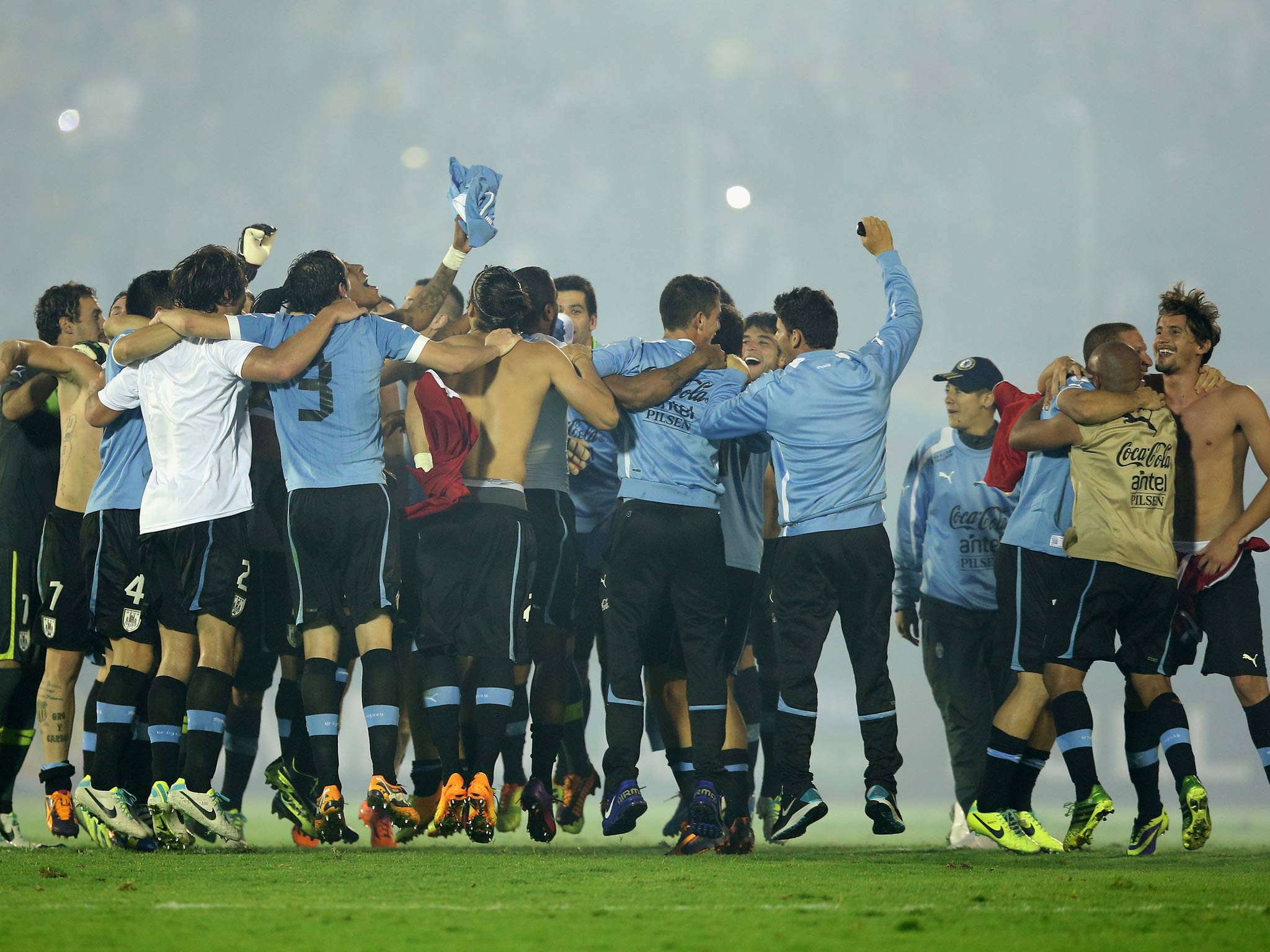 Uruguay celebrate qualifying for the World Cup