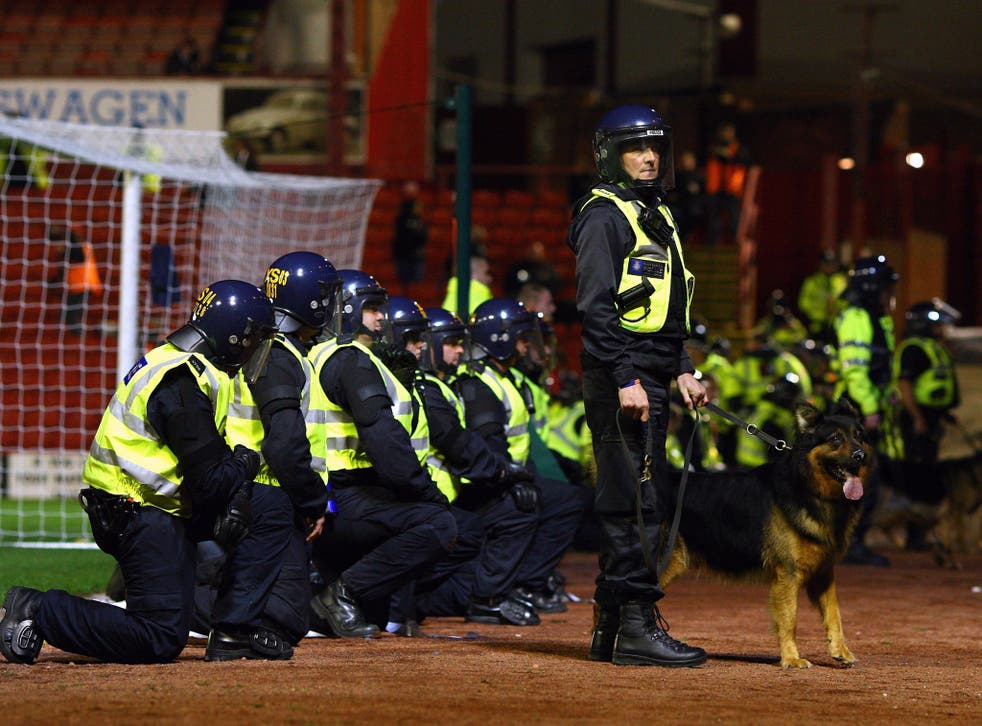 Police fear the English problem with hooliganism could be on its way back