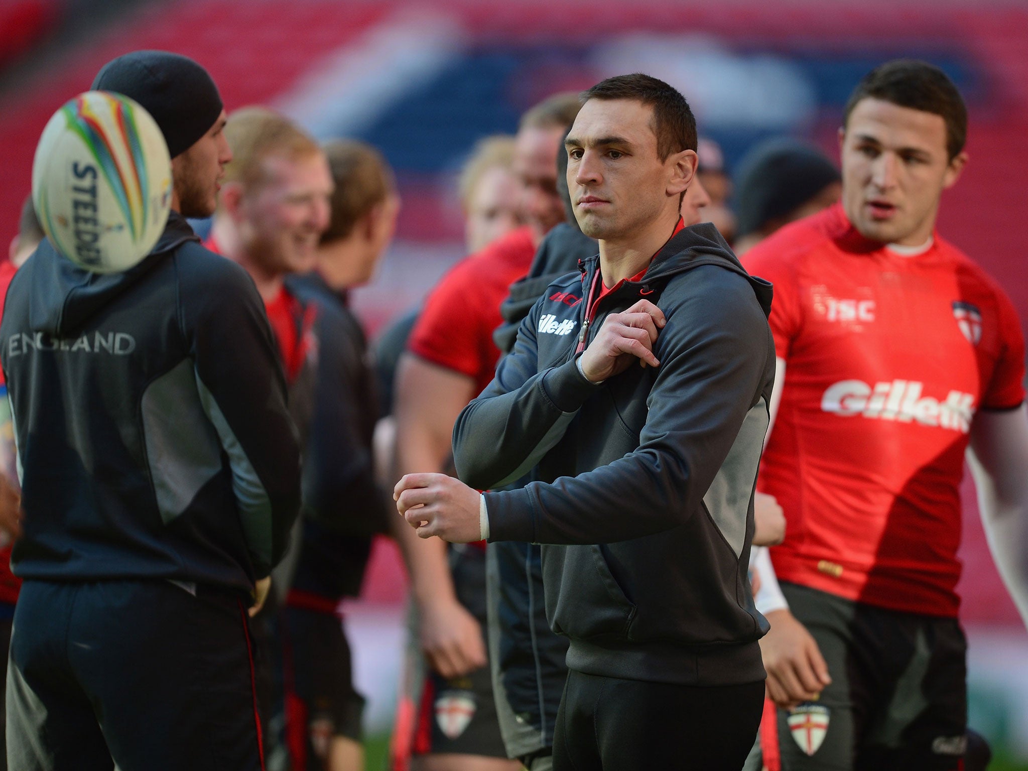 England captain Kevin Sinfield training at Wembley