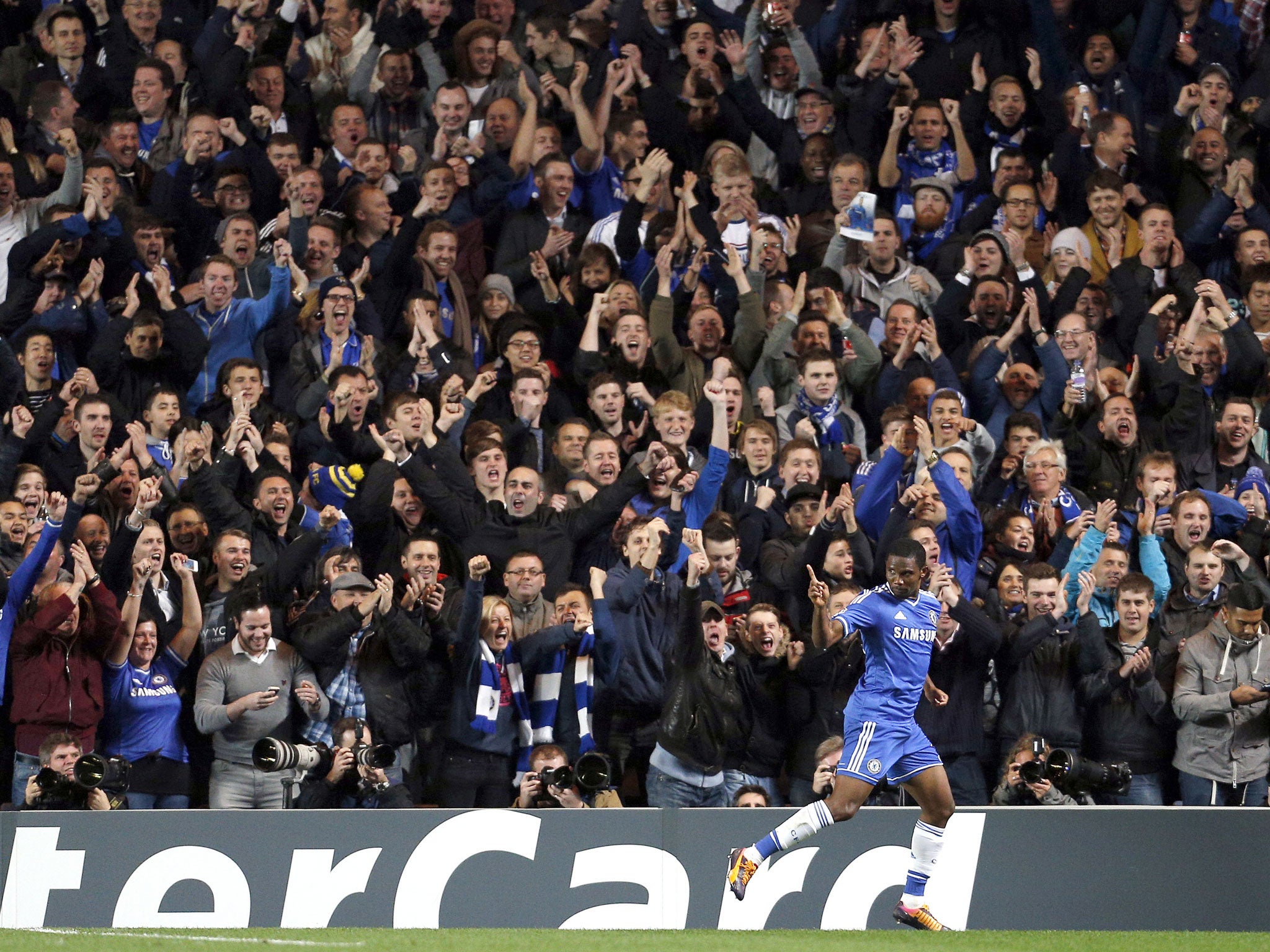 Chelsea striker Samuel Eto'o celebrates after scoring against Schalke