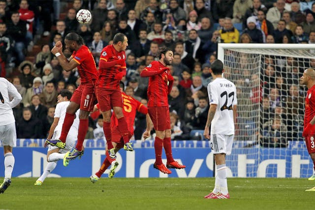 Gareth Bale curls in Real Madrid’s first goal at the Bernabeu
