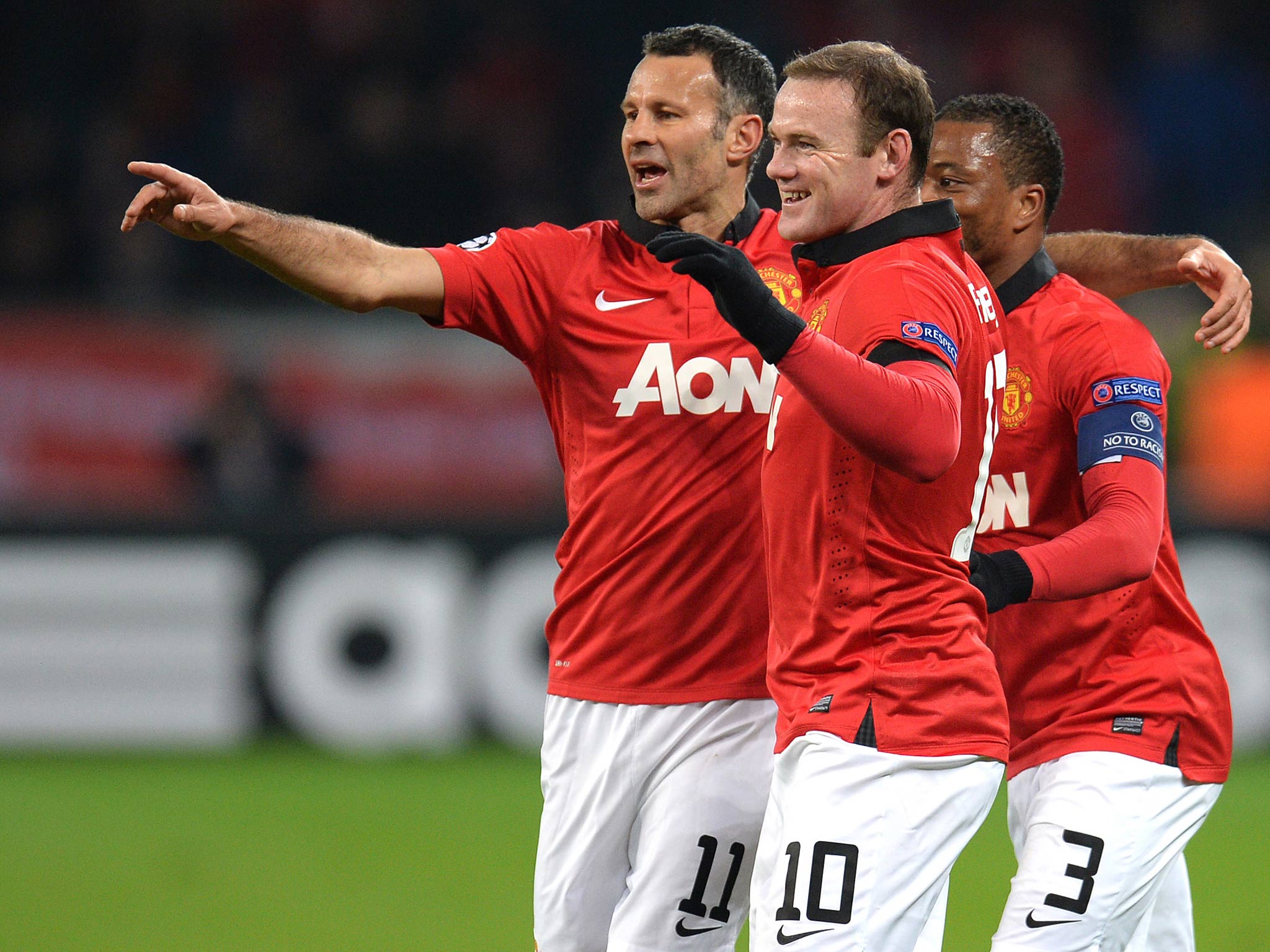Ryan Giggs and Wayne Rooney pictured during the 5-0 victory over Bayern Leverkusen