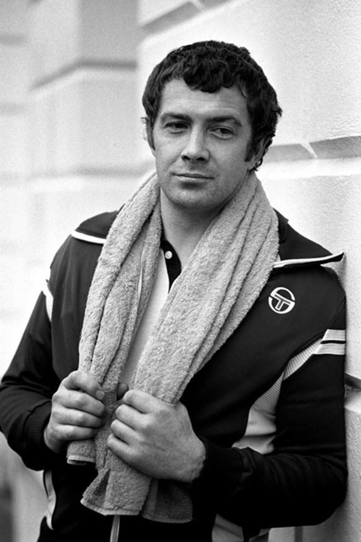 Lewis Collins Dies The Untold Story Of Michelle Larrett And Lewis